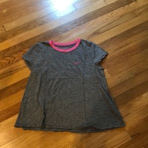 Grey t shirt